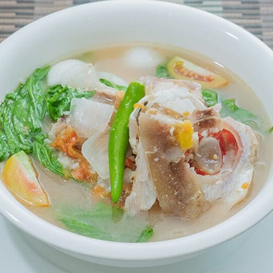 Sinigang na ulo ng Maya-maya sa Miso